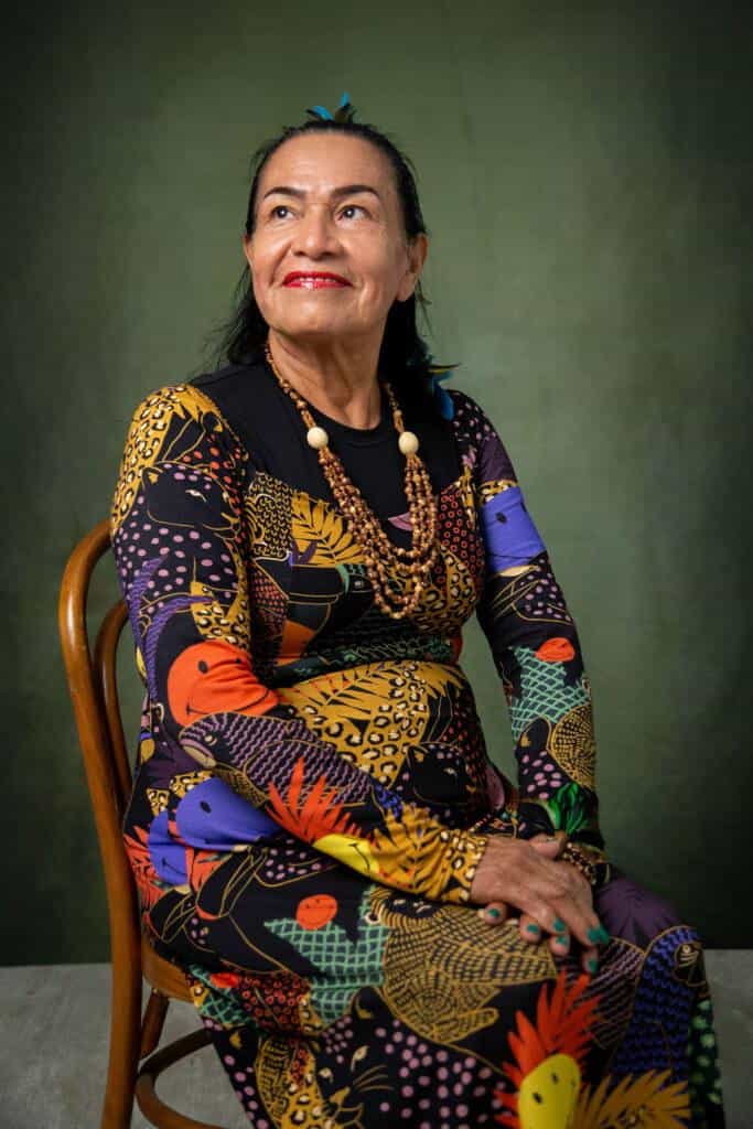 Pinturas em grande escala em empenas 